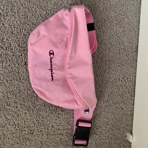 Champion Fannypack